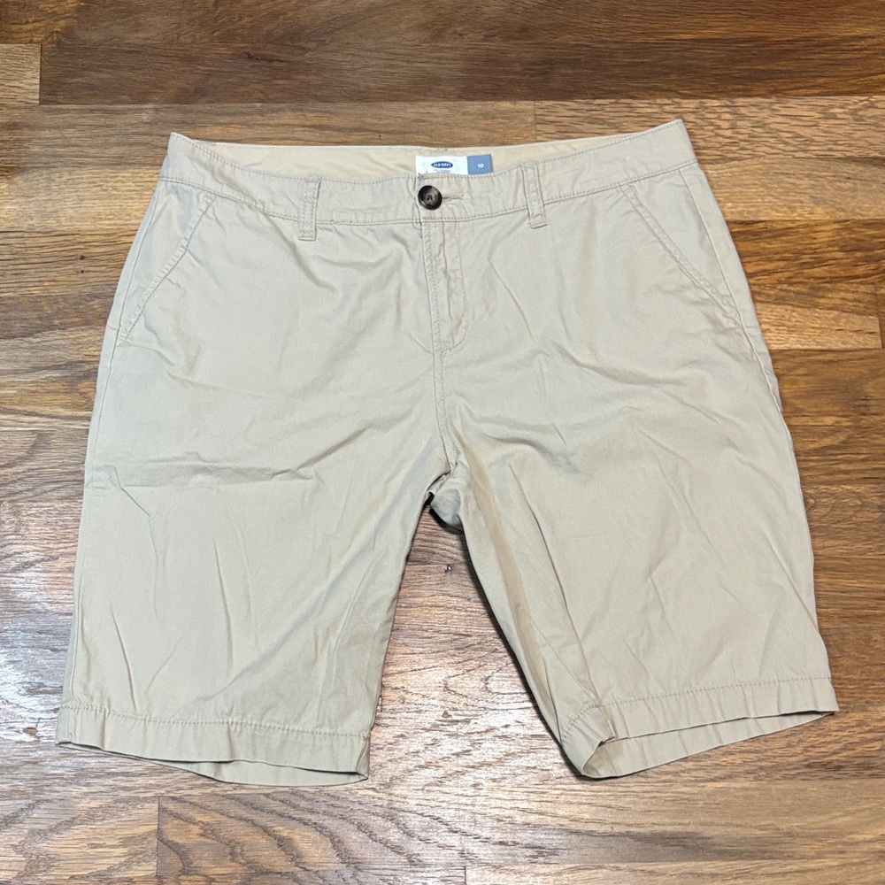 OLD NAVY chino shorts